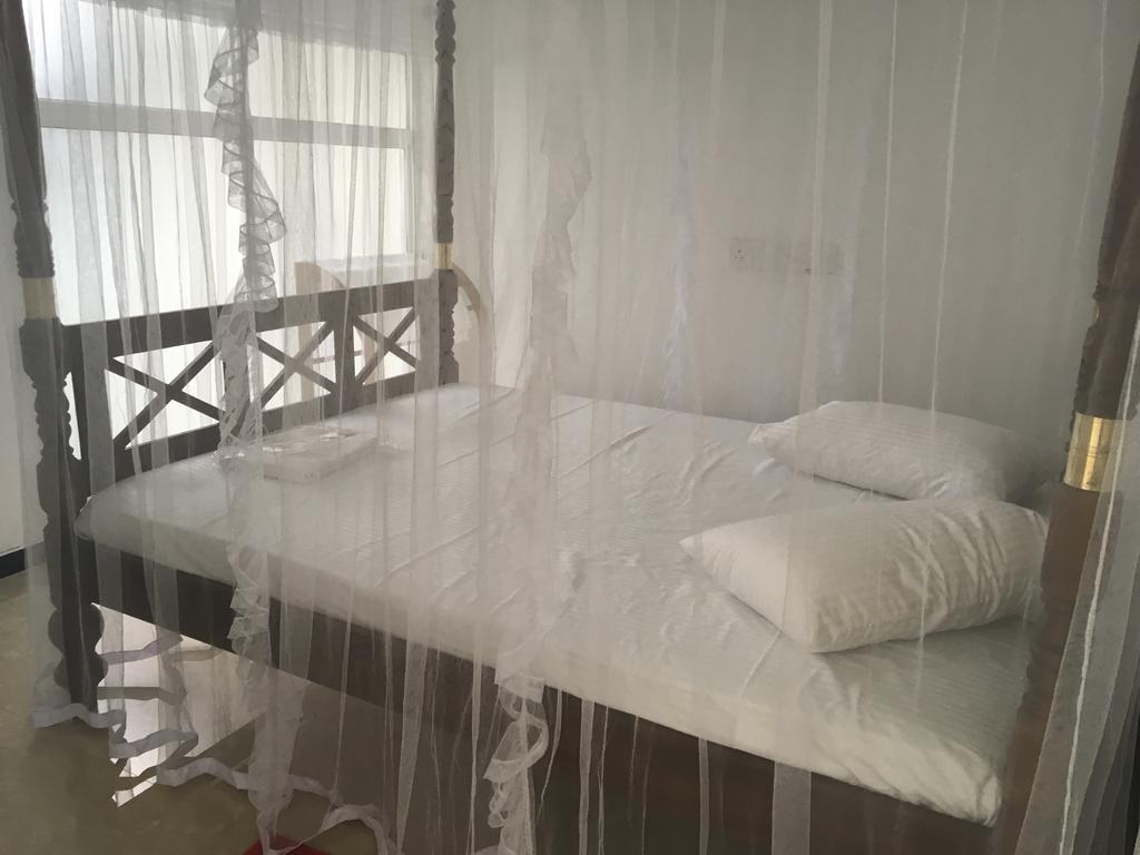 Gold Coast Resort Weligama Ngoại thất bức ảnh